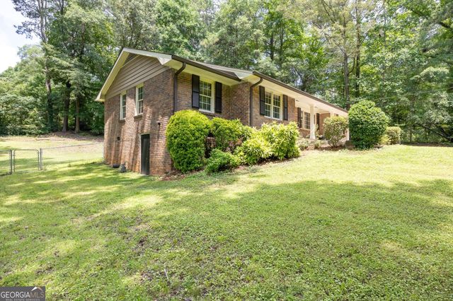 5936 Brookdale Lane SW, Mableton, GA 30126