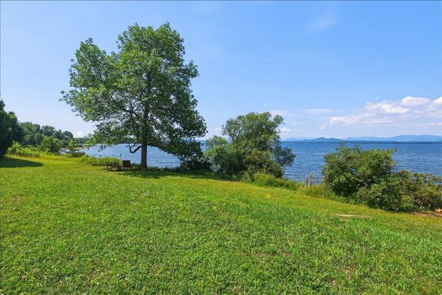 481 Hills Point Road, Charlotte, VT 05445