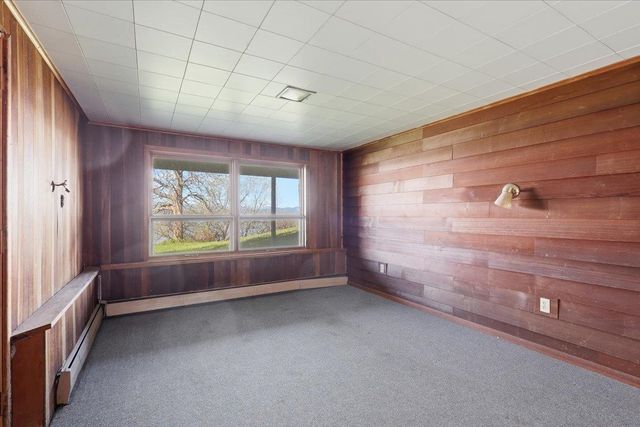 481 Hills Point Road, Charlotte, VT 05445