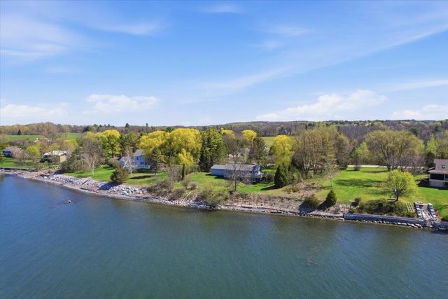 481 Hills Point Road, Charlotte, VT 05445