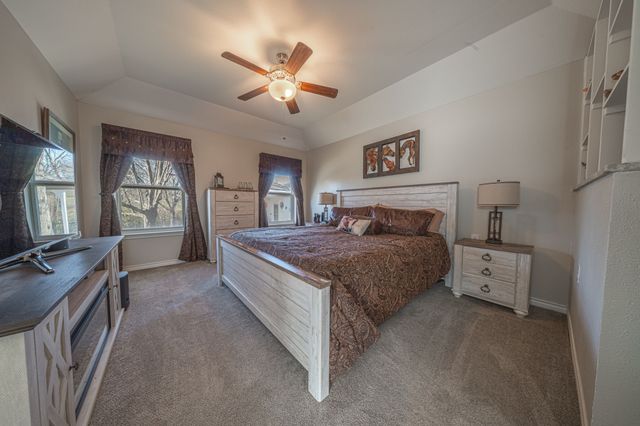 100 San Chez Drive, Lake Kiowa, TX 76240