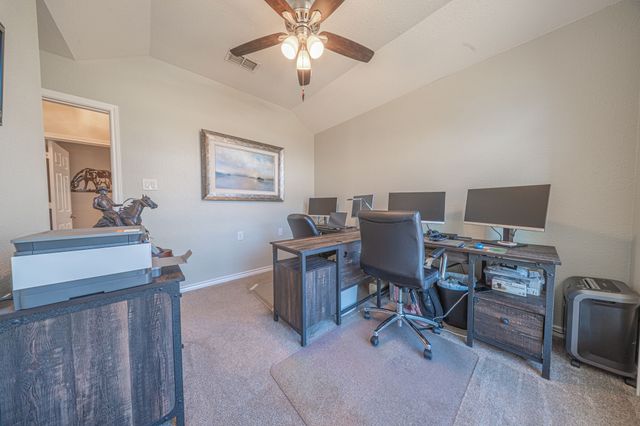 100 San Chez Drive, Lake Kiowa, TX 76240