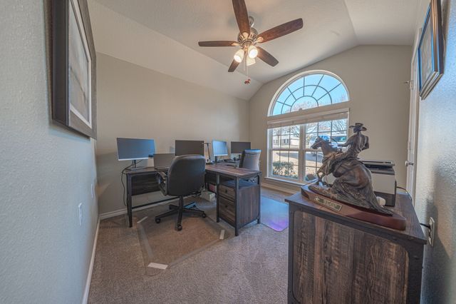 100 San Chez Drive, Lake Kiowa, TX 76240