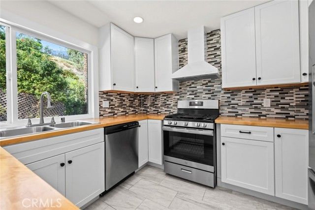 5360 Burford Street, San Diego, CA 92111