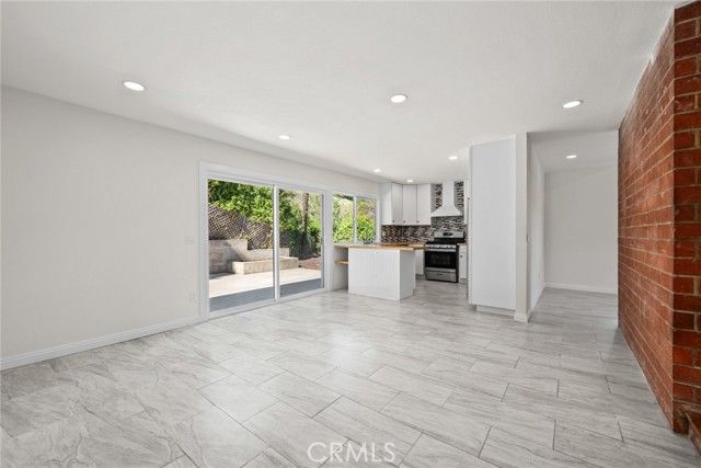 5360 Burford Street, San Diego, CA 92111