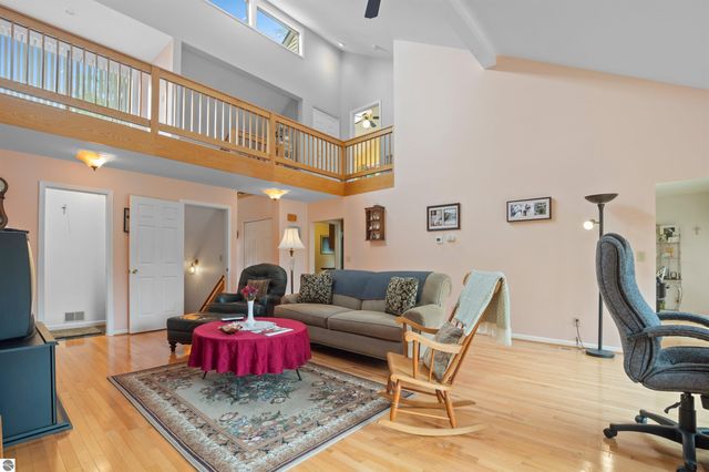 7380 Shellenbarger Road, Hale, MI 48739