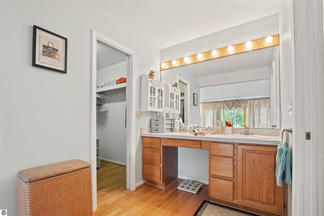 7380 Shellenbarger Road, Hale, MI 48739