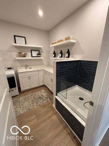 4749 Colchester Circle, Avon, IN 46123