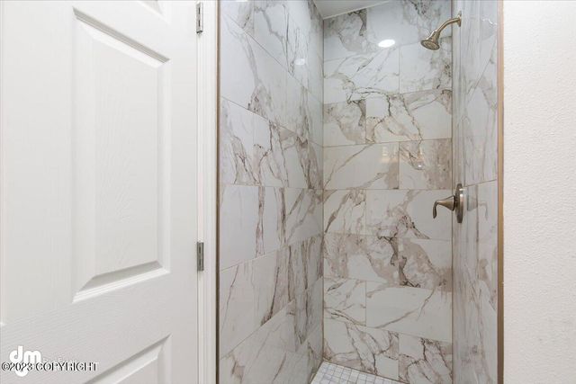 2320 Glacier Street, Anchorage, AK 99508