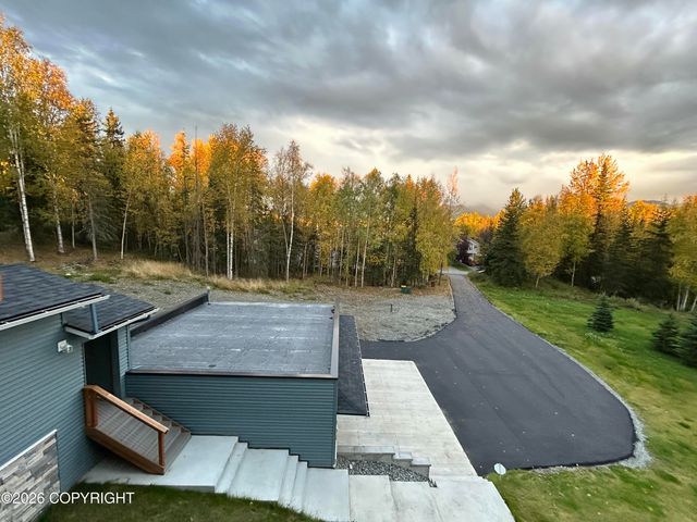 2320 Glacier Street, Anchorage, AK 99508