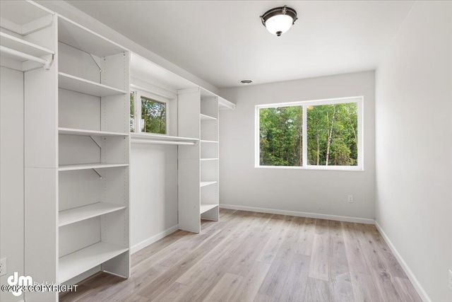 2320 Glacier Street, Anchorage, AK 99508