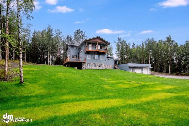 2320 Glacier Street, Anchorage, AK 99508