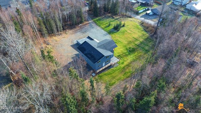 2320 Glacier Street, Anchorage, AK 99508