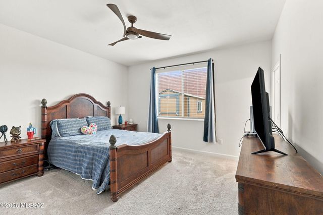 9052 E Pantano Bluff Drive, Tucson, AZ 85730