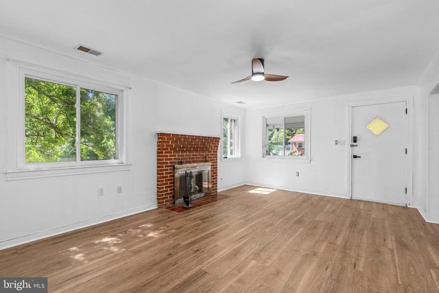 12814 PEACE DR, Fort Washington, MD 20744