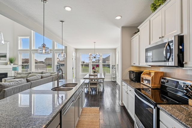 1370 Woodline Drive, Marysville, OH 43040