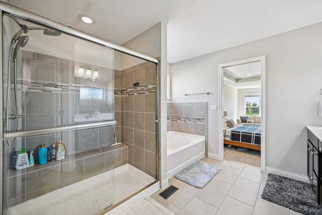 1370 Woodline Drive, Marysville, OH 43040