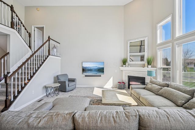 1370 Woodline Drive, Marysville, OH 43040