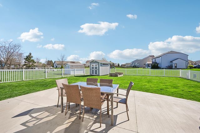 1370 Woodline Drive, Marysville, OH 43040