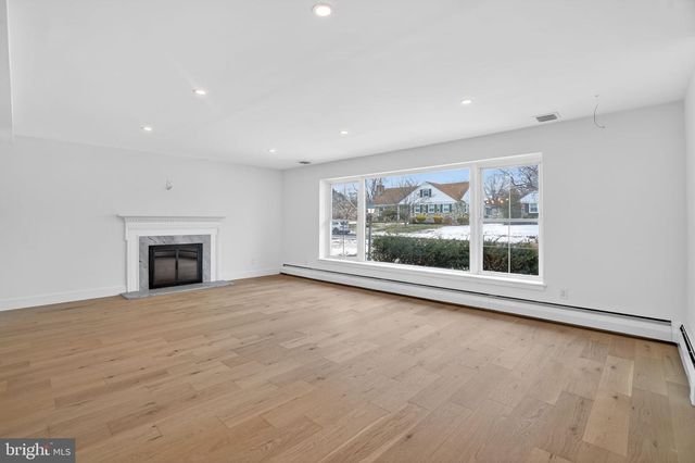 208 N MORGAN AVE, Havertown, PA 19083