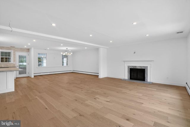 208 N MORGAN AVE, Havertown, PA 19083