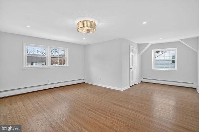 208 N MORGAN AVE, Havertown, PA 19083