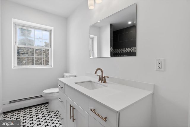 208 N MORGAN AVE, Havertown, PA 19083