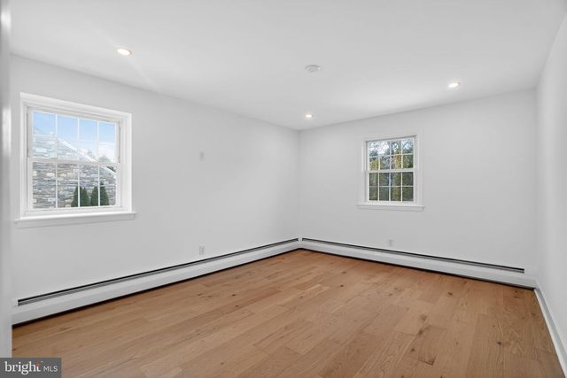 208 N MORGAN AVE, Havertown, PA 19083