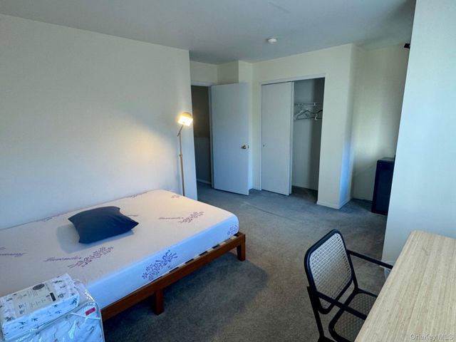 51 Deer Ct Drive, Middletown, NY 10940