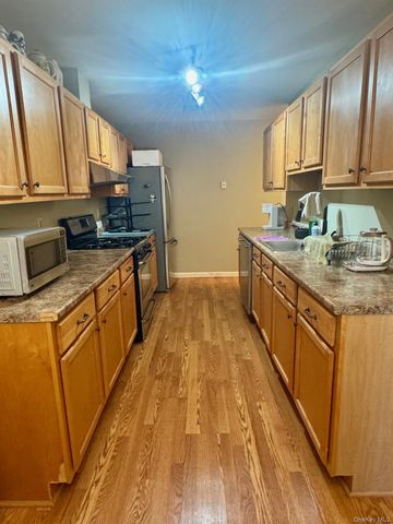 51 Deer Ct Drive, Middletown, NY 10940