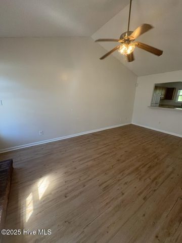 212 Live Oak Court, Midway Park, NC 28544