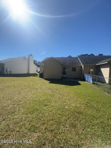 212 Live Oak Court, Midway Park, NC 28544