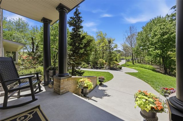 117 Windwood Heights Drive, Cranberry Twp, PA 16066