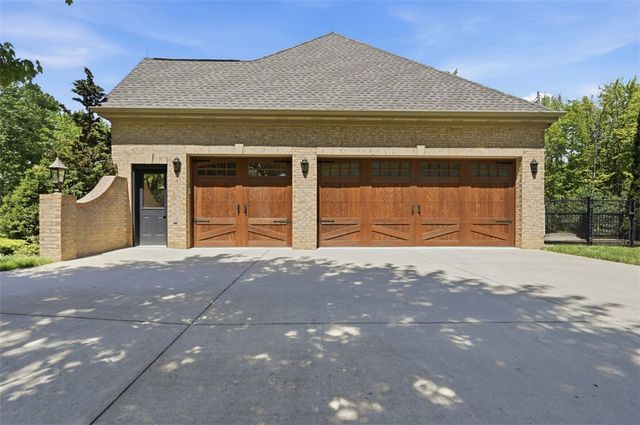 117 Windwood Heights Drive, Cranberry Twp, PA 16066