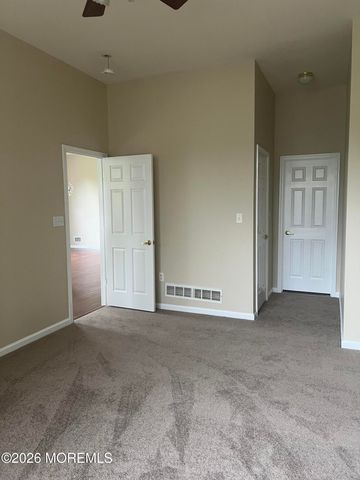 33 Bunker Hill Drive, Allentown, NJ 08501