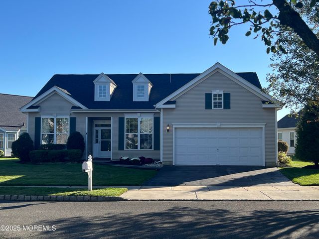33 Bunker Hill Drive, Allentown, NJ 08501