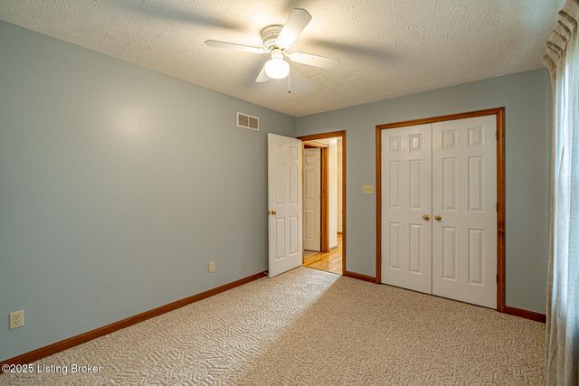 48 Cherokee Dr, Shelbyville, KY 40065