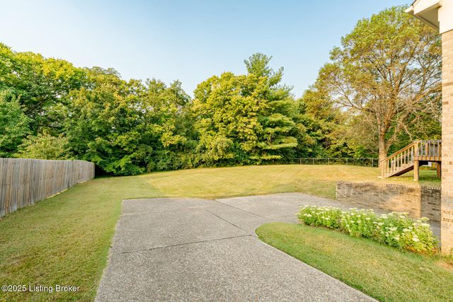 48 Cherokee Dr, Shelbyville, KY 40065