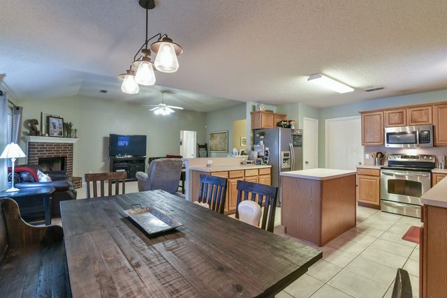 2314 Charleston Drive, Mansfield, TX 76063
