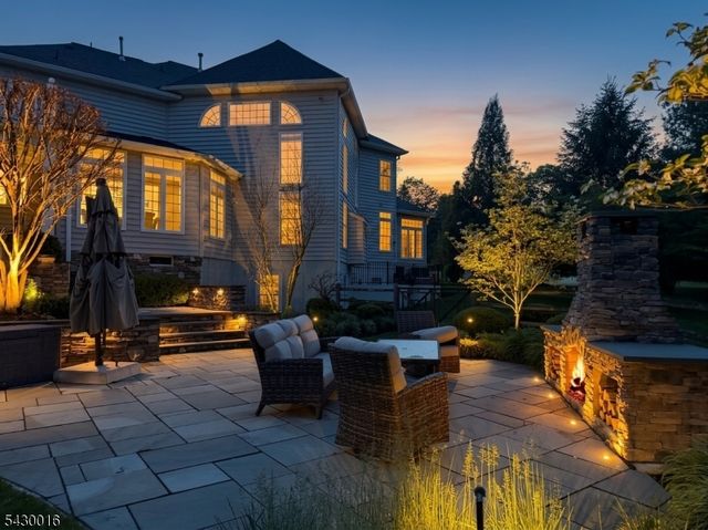 1 Buckeye Ln, Raritan Twp., NJ 08822