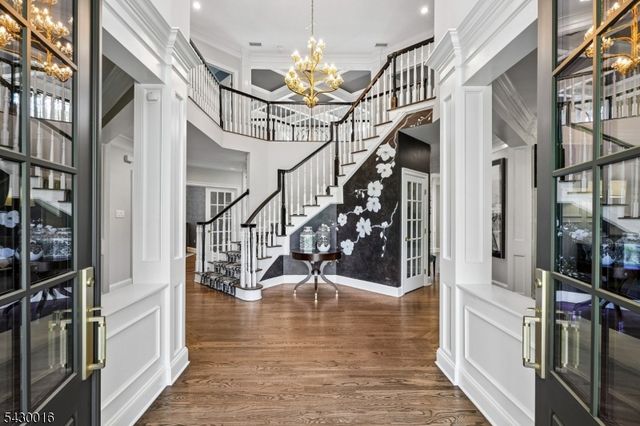 1 Buckeye Ln, Raritan Twp., NJ 08822