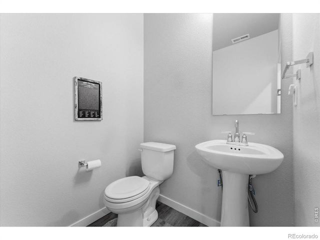 710 Oregon Trail 4, Ault, CO 80610