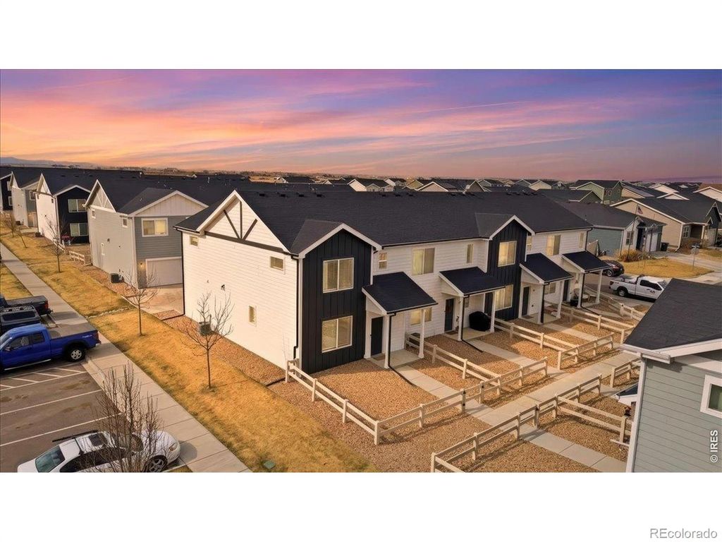 710 Oregon Trail 4, Ault, CO 80610