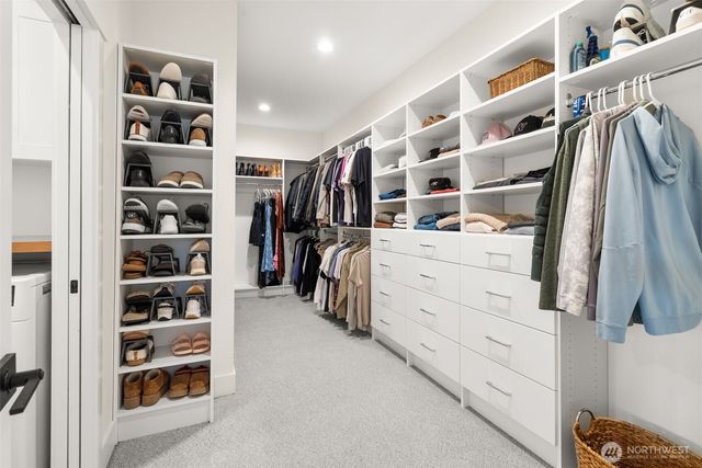 17905 28th Street E, Lake Tapps, WA 98391