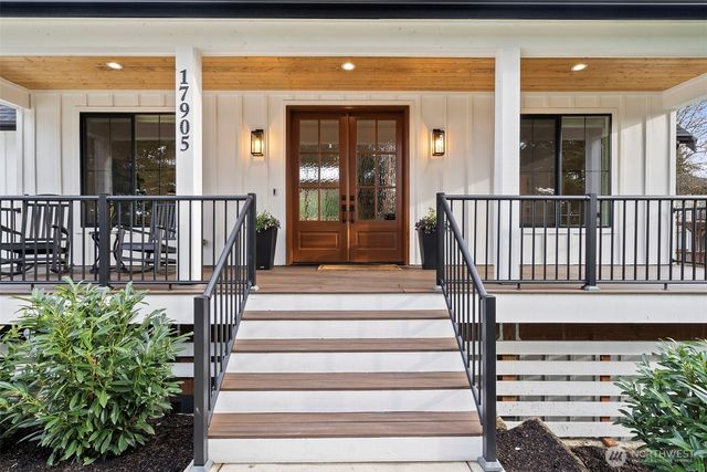 17905 28th Street E, Lake Tapps, WA 98391