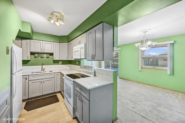 1245 S Mannheim Road, Westchester, IL 60154