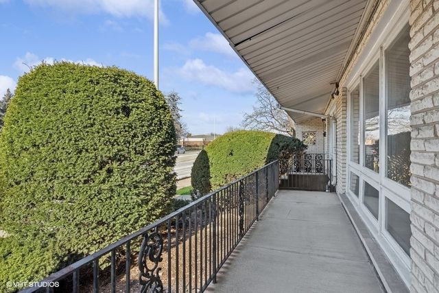 1245 S Mannheim Road, Westchester, IL 60154