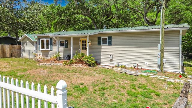 4129 E RIVERSIDE DRIVE, Dunnellon, FL 34434