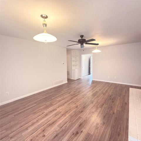 4 NW Ann Road NW, Mineral Wells, TX 76067