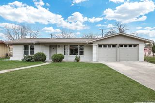 246 BAMBURGH DR, San Antonio, TX 78216